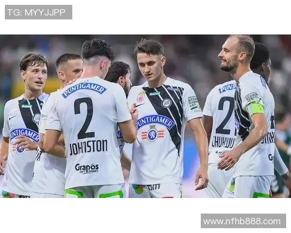 揭秘那些意外闯入足球界的明星球员与他们的传奇故事